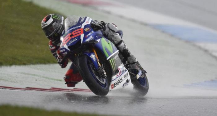 LA LLUVIA COMPLICÓ EL TRABAJO DEL EQUIPO MOVISTAR YAMAHA MOTOGP EN ASSEN