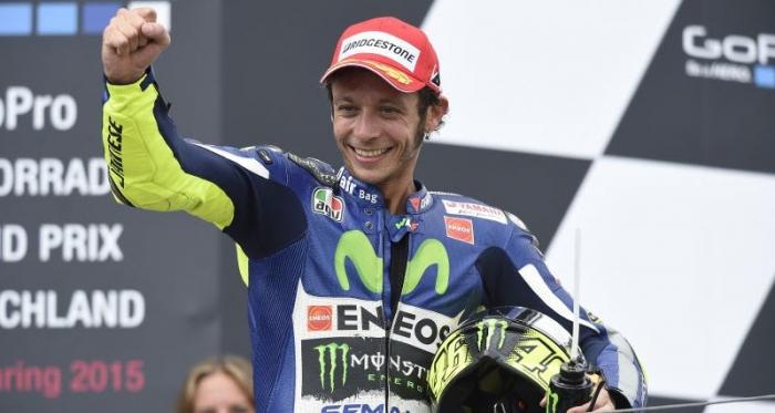 Rossi se va de vacaciones como líder del Mundial tras un nuevo podio en Alemania