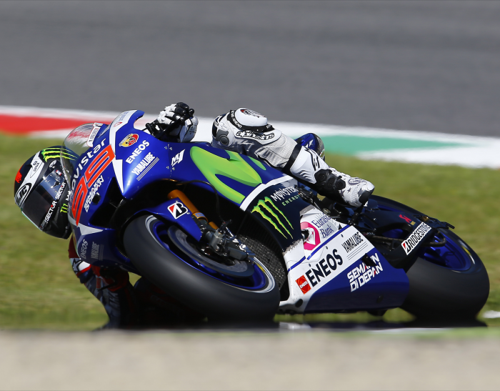 El equipo Movistar Yamaha MotoGP  afina  en la Toscana