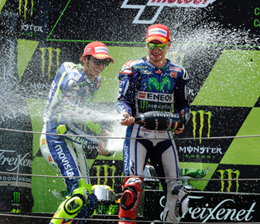 El equipo Movistar Yamaha MotoGP domina el Gran Premio de Cataluña