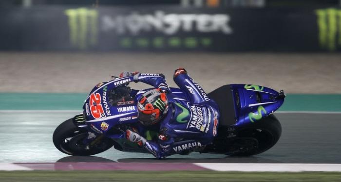 LOS PILOTOS DEL EQUIPO DE YAMAHA AVANZAN DIRECTO A LA Q2 EN QATAR
